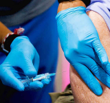 Early US flu season, current strain may signal  risk for younger people; doctors call for shots